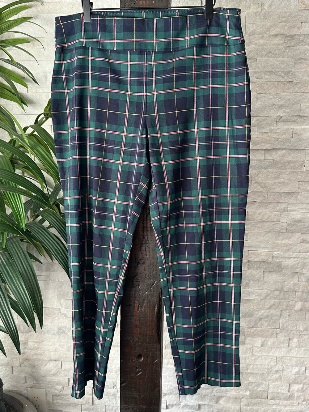 Crown & Ivy Navy Plaid Holiday Christmas Dress Pants With Velvet Bow Size 14
